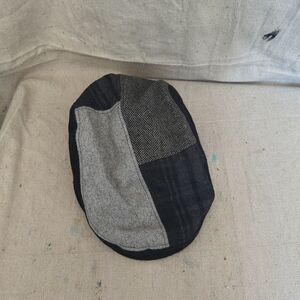 Newsboy Cap Men's L/XL Black and Gray Color Block  by Free Authority